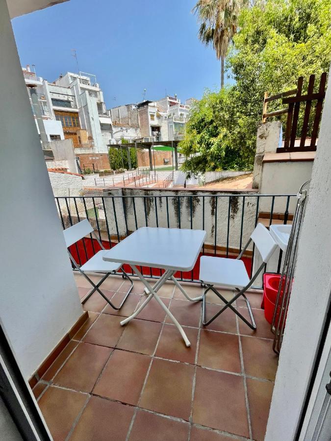 Sant Pau Beach Home With Terrace Sitges Exterior foto